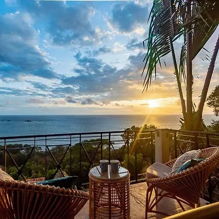 Villa Amor Del Mar With Breathtaking View Of Ocean & Jungle Dominical Exterior photo